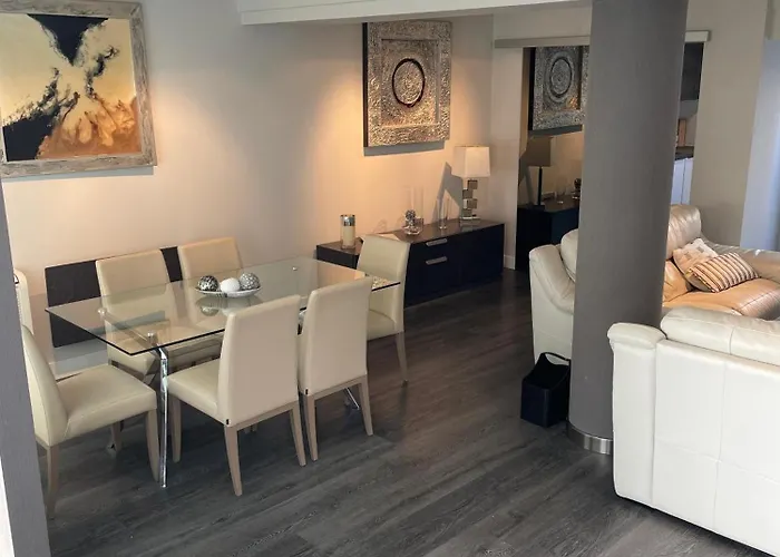 H&h Casa En Centro De غرناطة