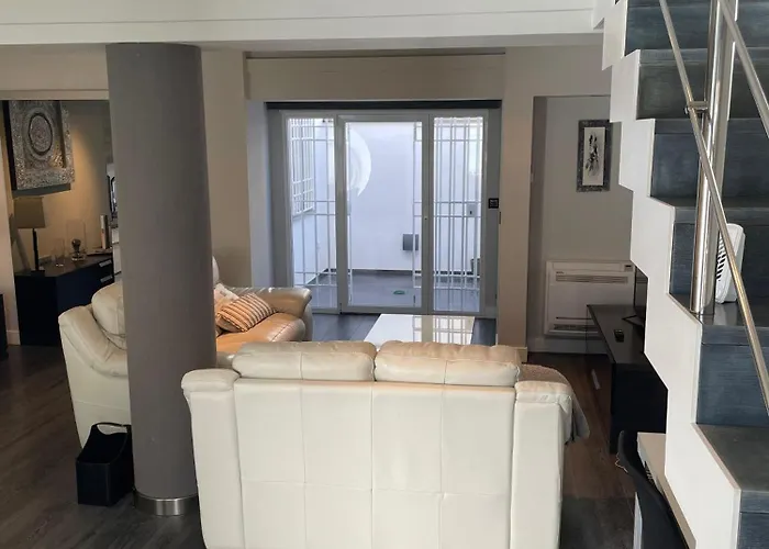 H&h Casa En Centro De * غرناطة