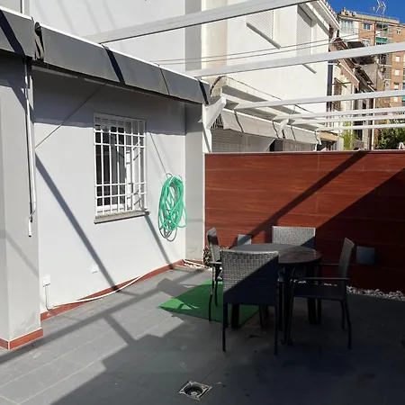 H&h Casa En Centro De Granada